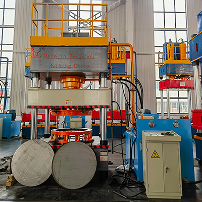 315吨交通标识液压机