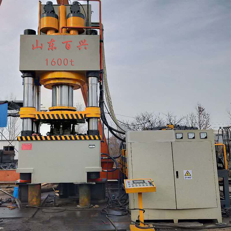 热锻机/四柱液压机/四柱油压机/热压机--山东百兴
