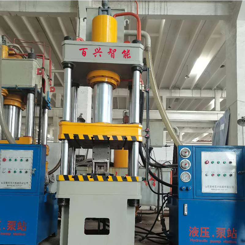200吨离合器四柱液压机特点