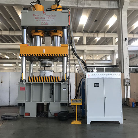 封头液压机的工作原理及使用注意事项