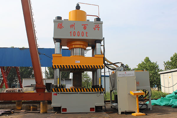 1000吨热锻机