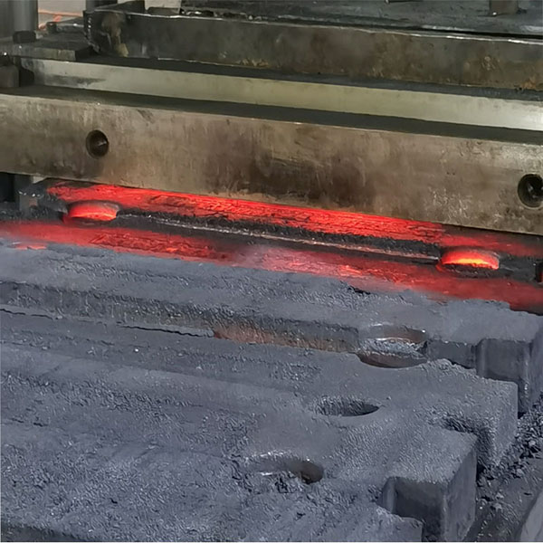 电梯配重块液压机